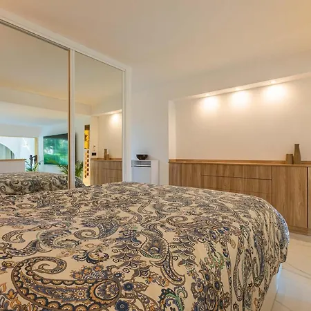 Apartament Luxury At The *