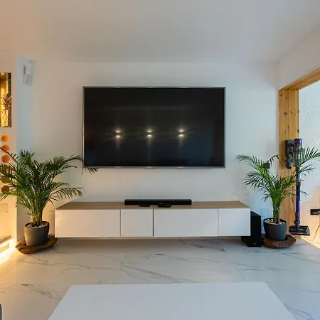 Apartament Luxury At The *